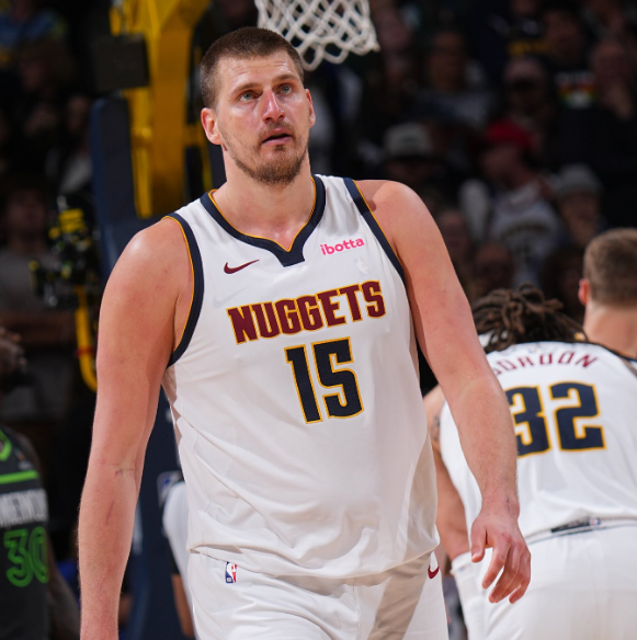 错了？杨瀚森非中国约基奇，开拓者记者：小加索尔才对，过人鬼魅